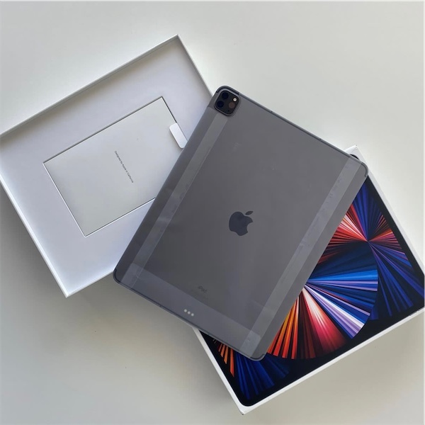 celulares y tabletas - iPad Pro 12.9” M1 256GB Wifi