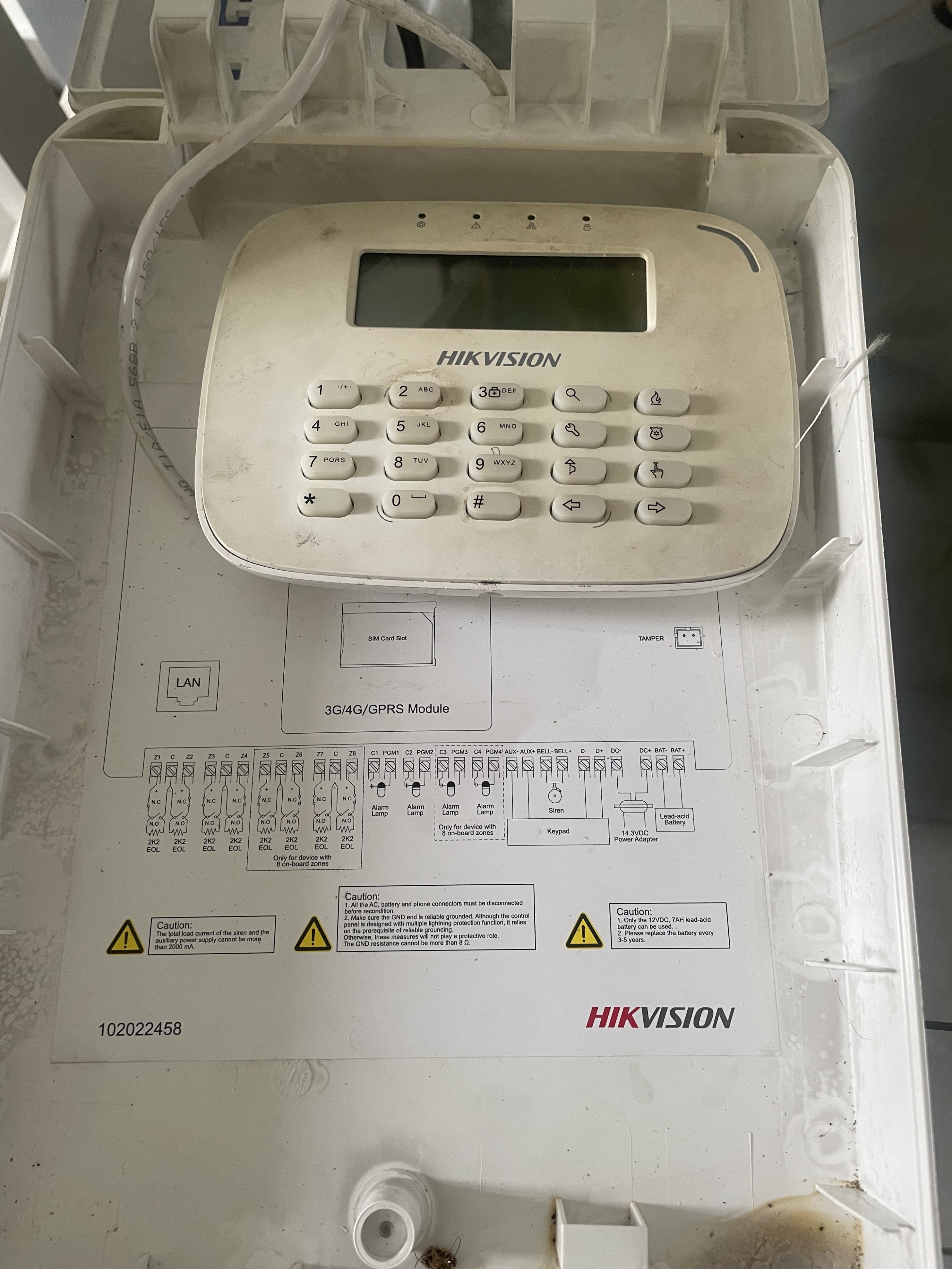 camaras y audio - Alarma de hogar Hikvision híbrida en perfecto estado higuey 2