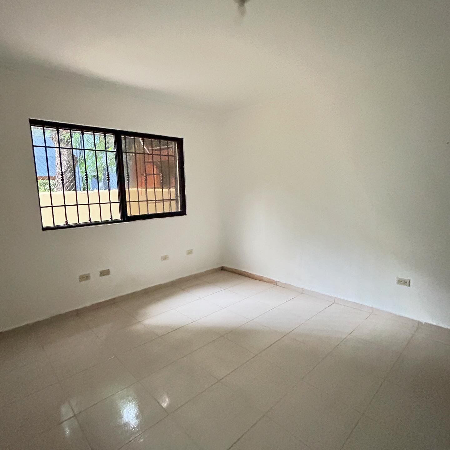 apartamentos - Alquiler de Apartamento en el Millon Primer piso 6