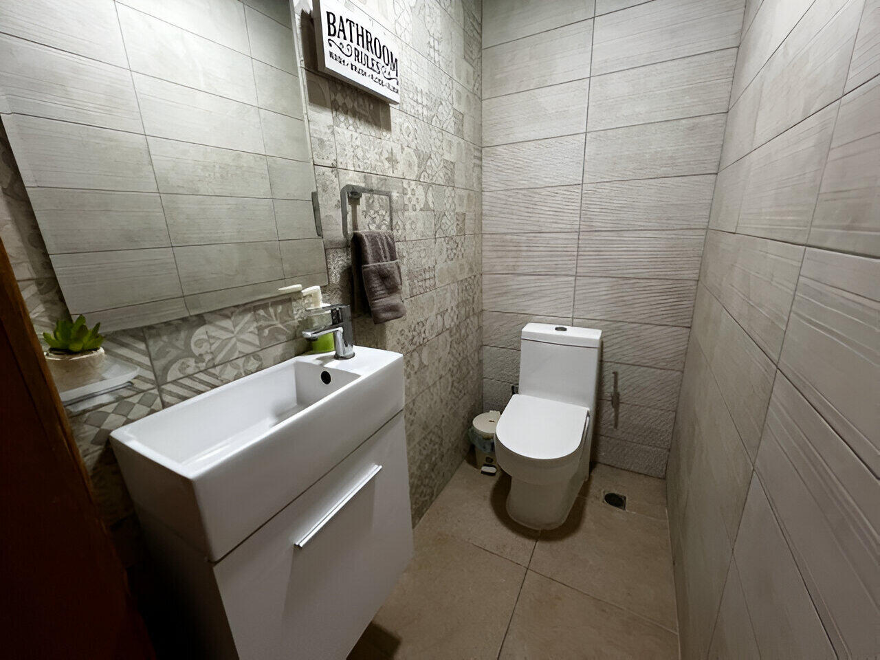 apartamentos - Apartamento amueblado en Evaristo Morales 1
