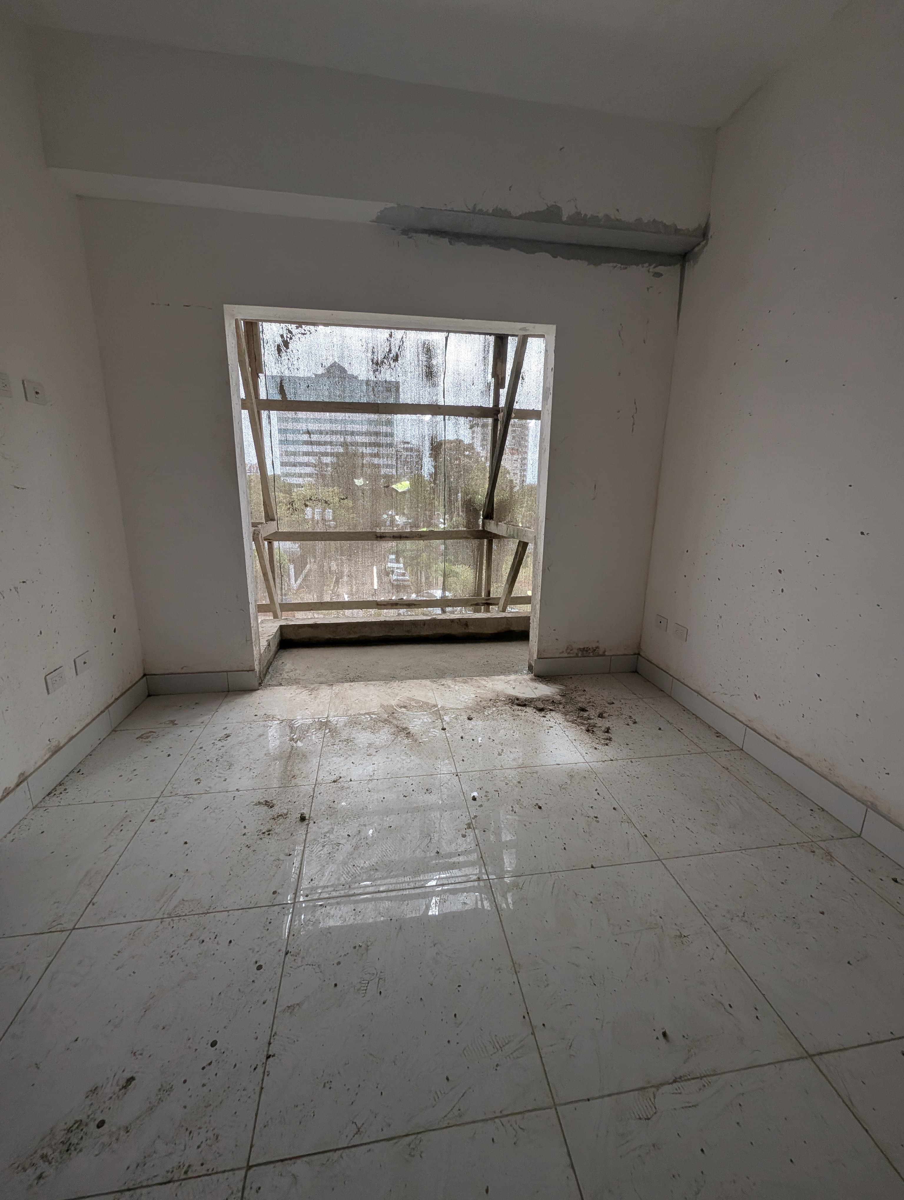 apartamentos - Se vende apartamento en construcción, a pasos de la PUCMM, en el sector La Julia 5