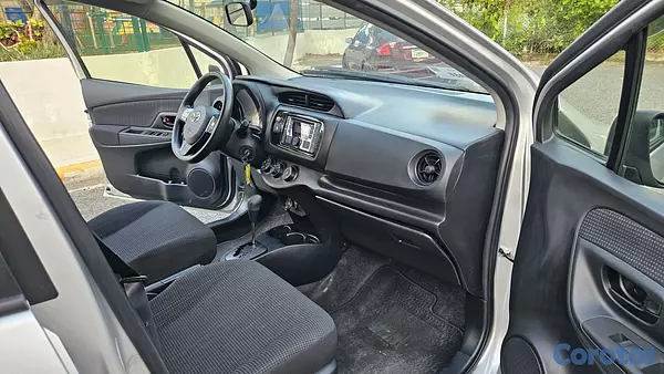 carros - Toyota vitz 2020 recién importado  9