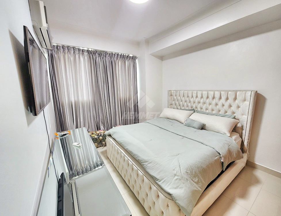 apartamentos - LUJOSO AMUEBLADO PROXIMO PLAZA INTERNACIONAL STGO. 9