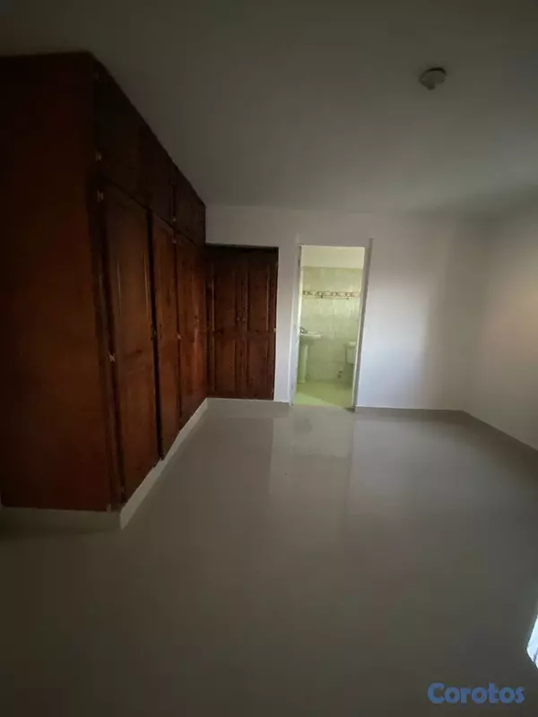 casas - ALQUILO CASA SEGUNDO NIVEL  4