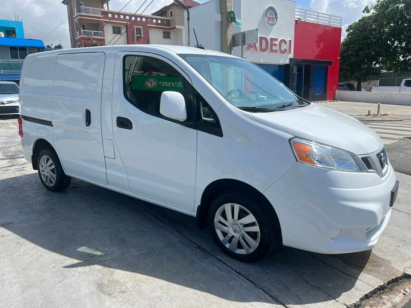 jeepetas y camionetas - Nissan NV 200 2021 6