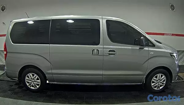otros vehiculos - HYUNDAI GRAND STAREX 2020 GRIS 8