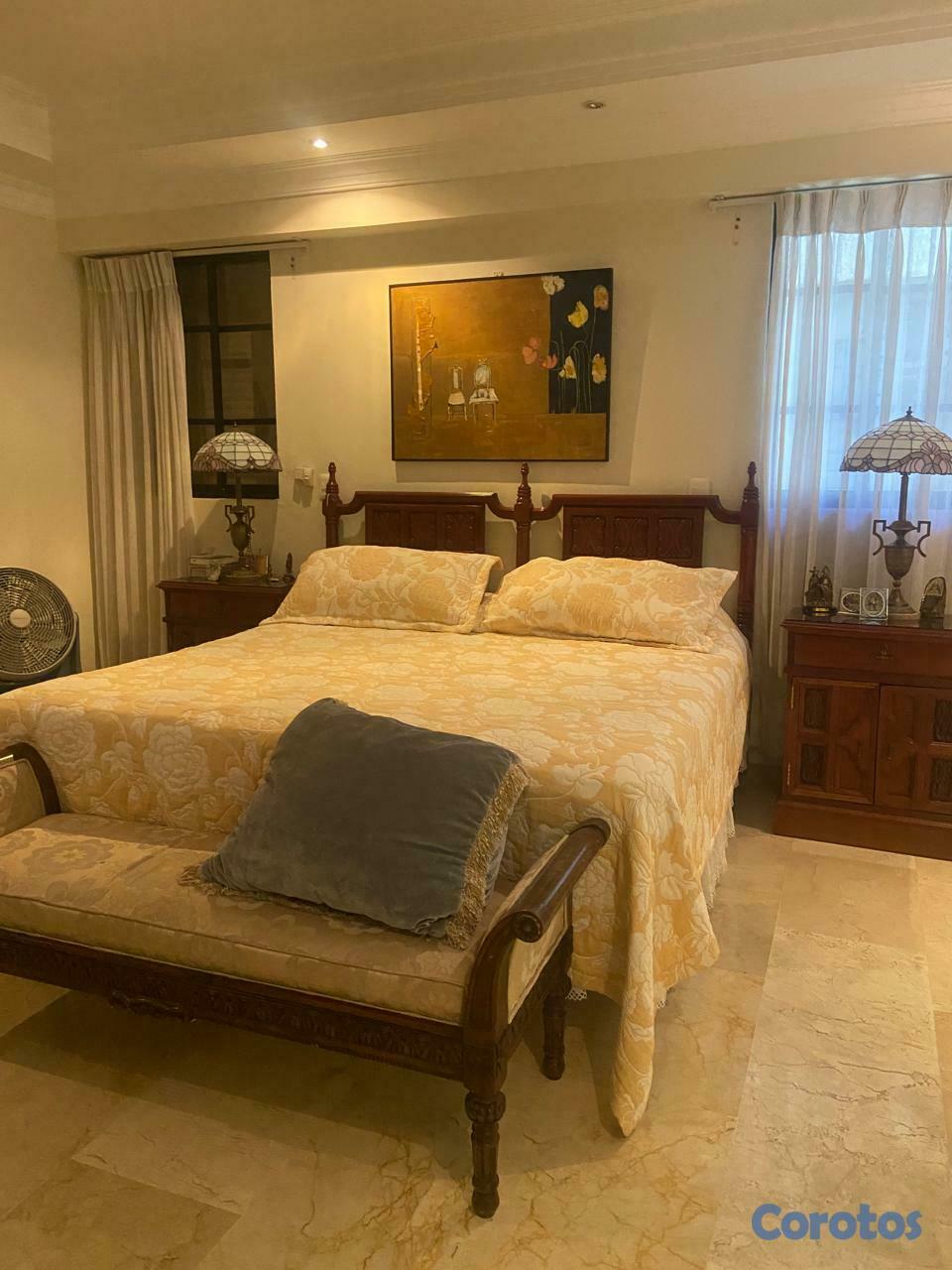 apartamentos - Clasico Apartamento en Piantini con 4 parqueos 6to 6