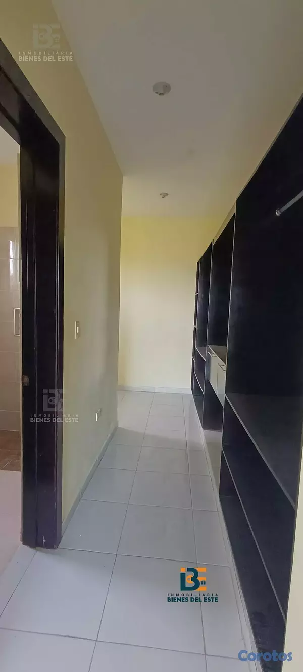 casas - Se Vende Esta Hermosa y Nueva Casa de Dos Niveles  9