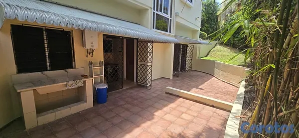 casas - CASA EXCLUSIVA DE VENTA EN ALTOS DE ARROYO HONDO I 8