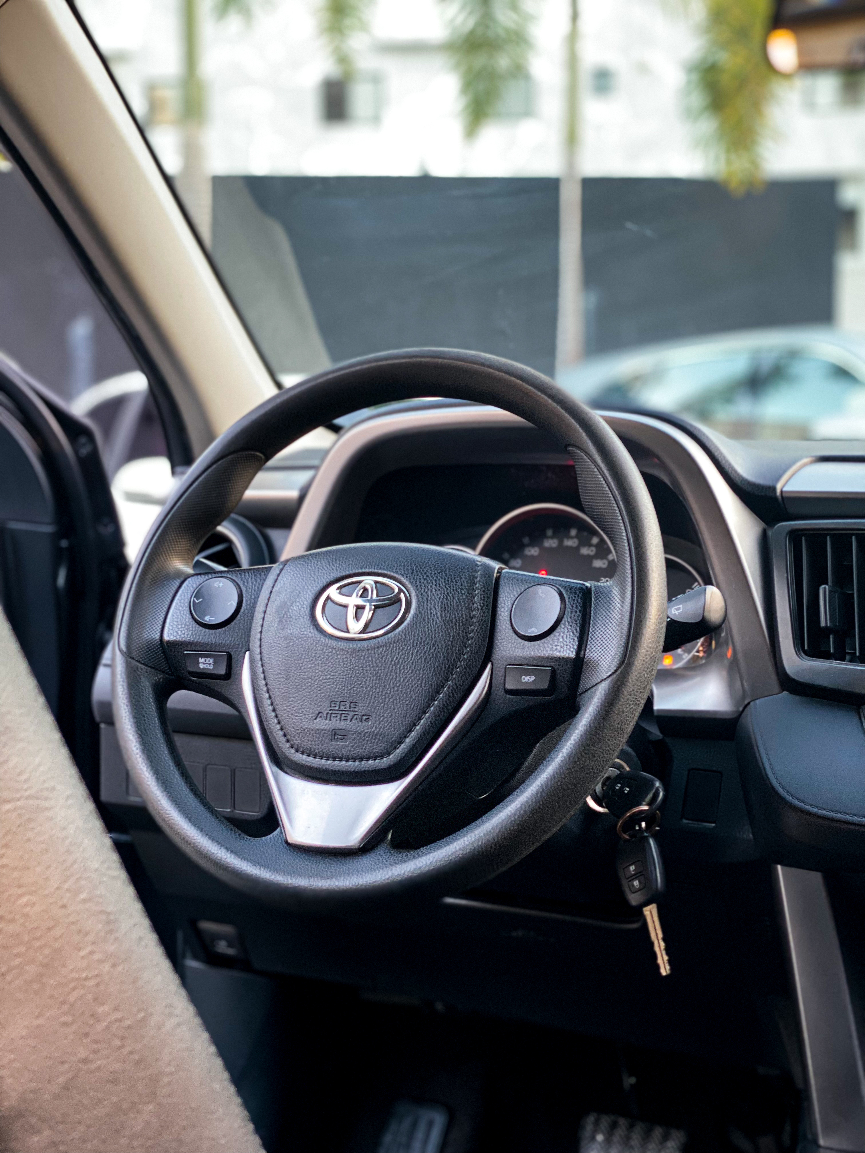 jeepetas y camionetas - Toyota Rav4 2019 vehículo de la casa  5