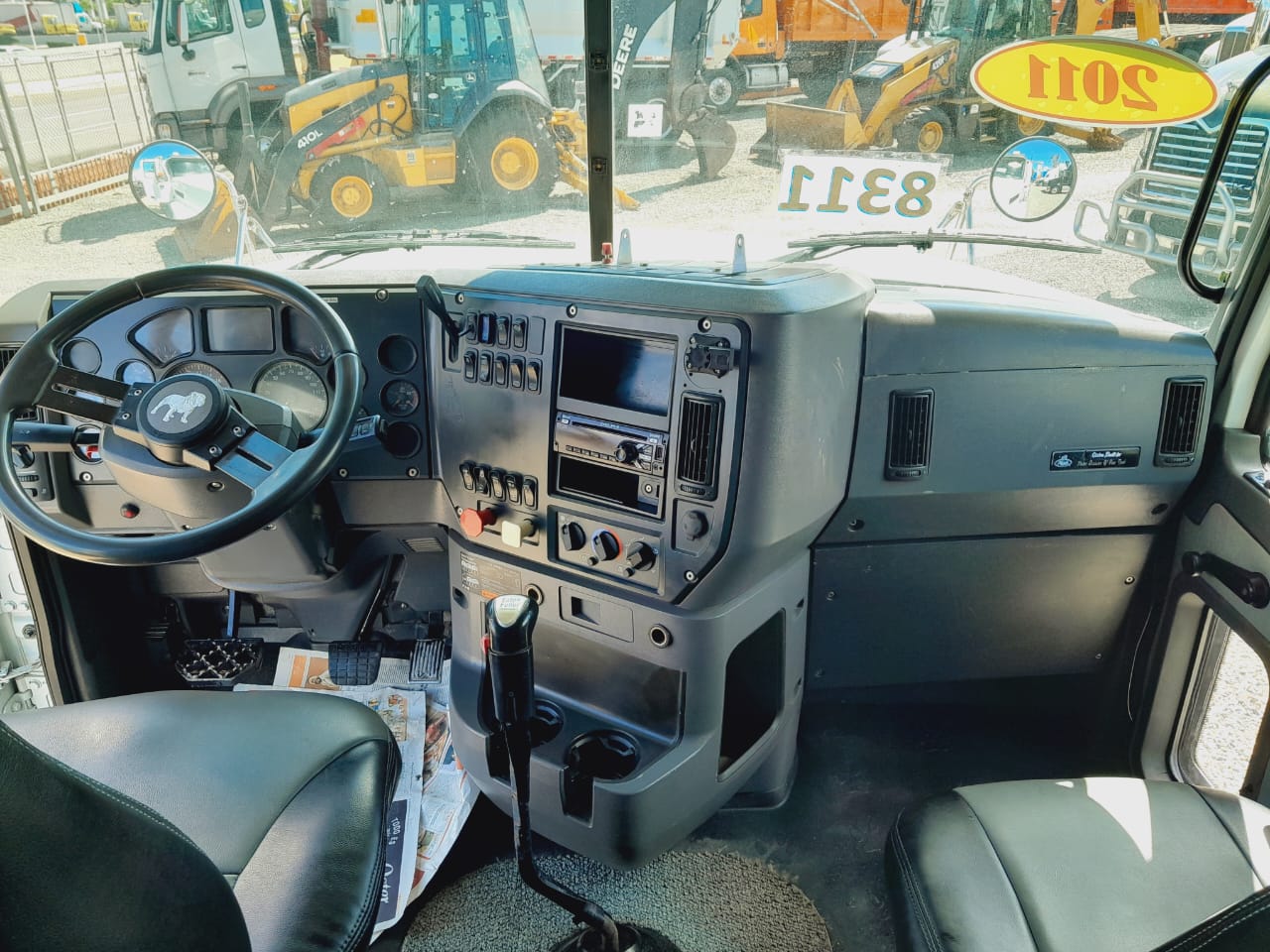 camiones y vehiculos pesados - MACK CHU613 600 2