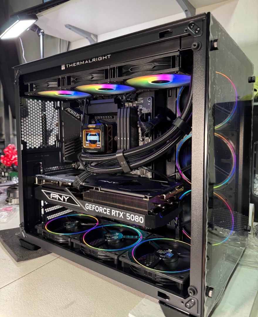 computadoras y laptops - Pc Gaming. RTX 5080, i9-14900k, 64GB DDR5, 2TB M2 2