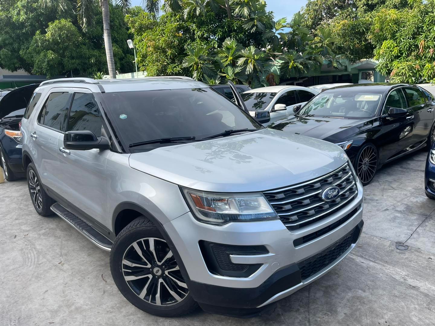 jeepetas y camionetas - FORD EXPLORER XLT 2017