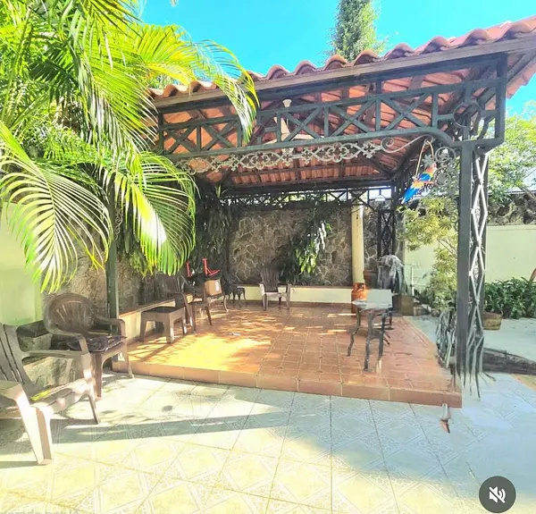 casas - Casa en Venta EL MILLÓN USD 625,000.00 3