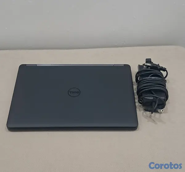 computadoras y laptops - Laptop Dell i7 2.6Ghz 8GB 320GB Nvidia GeForce (ve 2