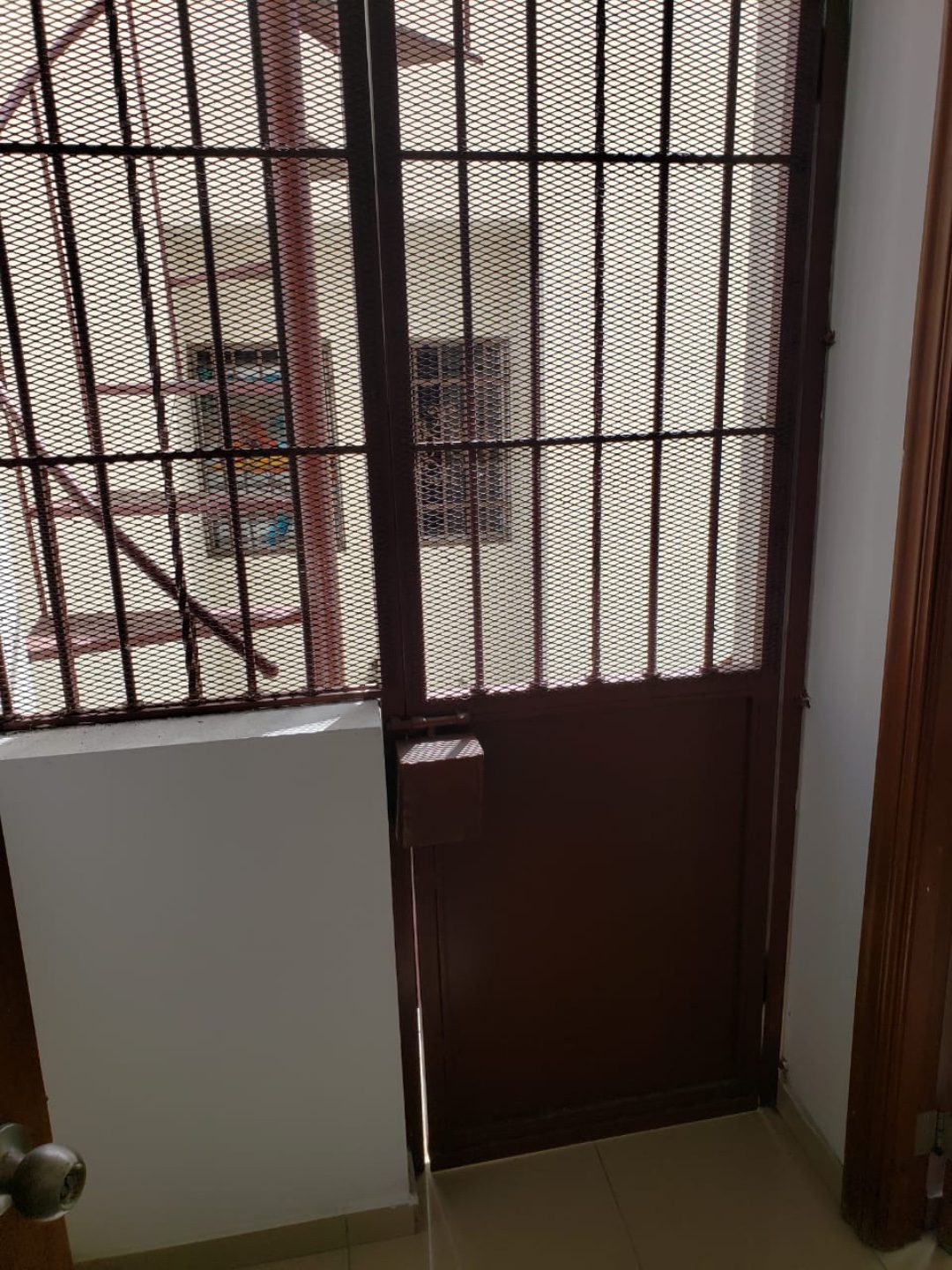 apartamentos - COMODO APARTAMENTO CON EXCELENTE UBICACIÓN EN MIRADOR NORTE 5