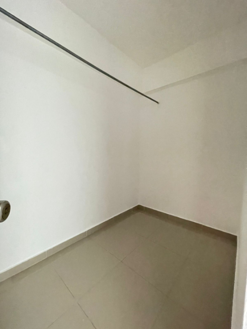 apartamentos - Apartamento en Venta Colina de Los Rios 4