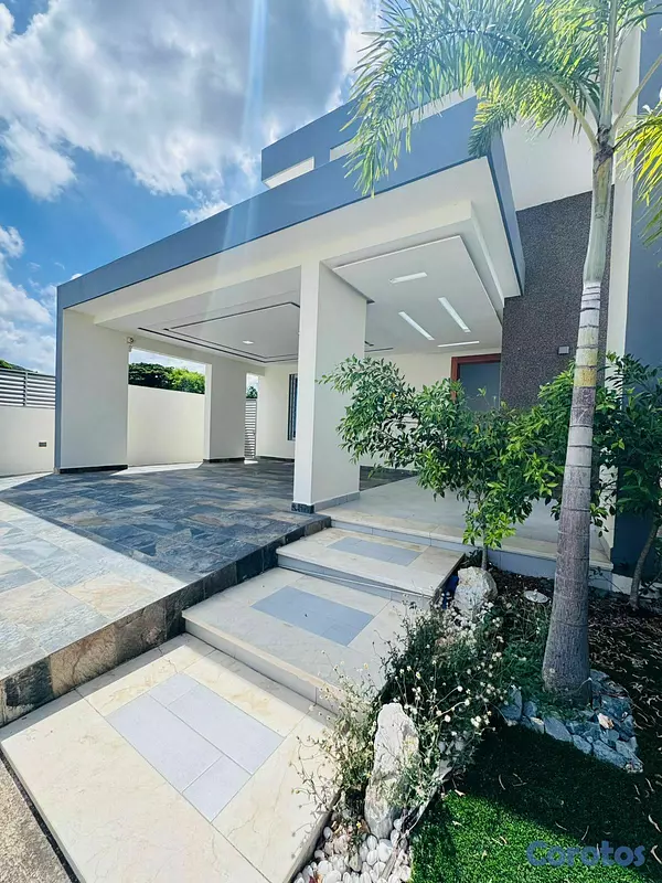 casas - HERMOSA CASA EN VENTA - SANTIAGO. 1