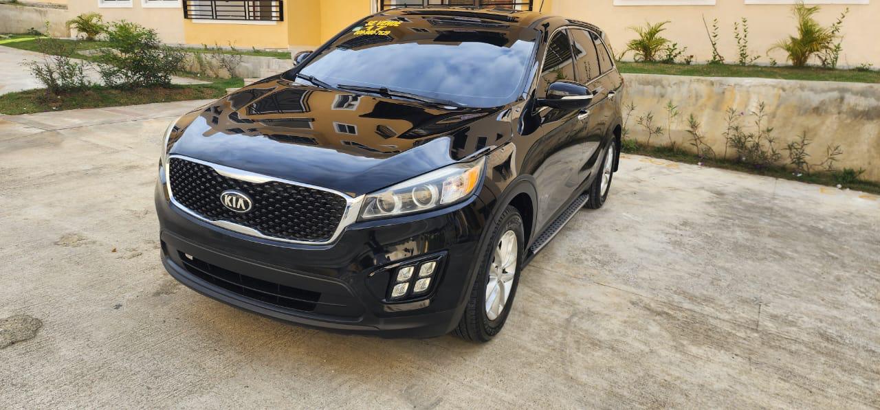 jeepetas y camionetas - kia sorento lx 2017 0
