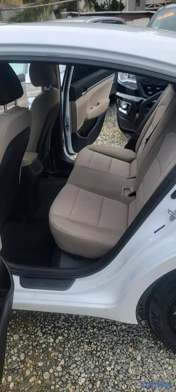 carros - HYUNDAI ELANTRA 2020 5