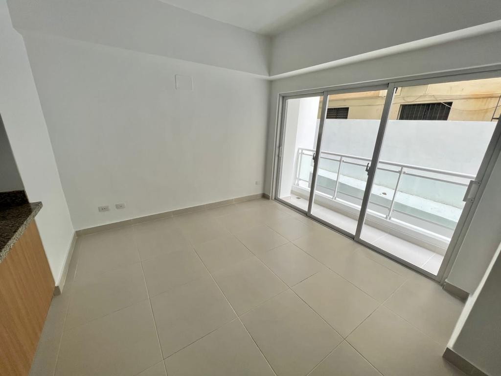 apartamentos - Se alquila apartamento nuevo con linea blanca 4