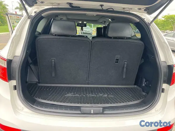 jeepetas y camionetas - Hyundai GRAND santa fe 10