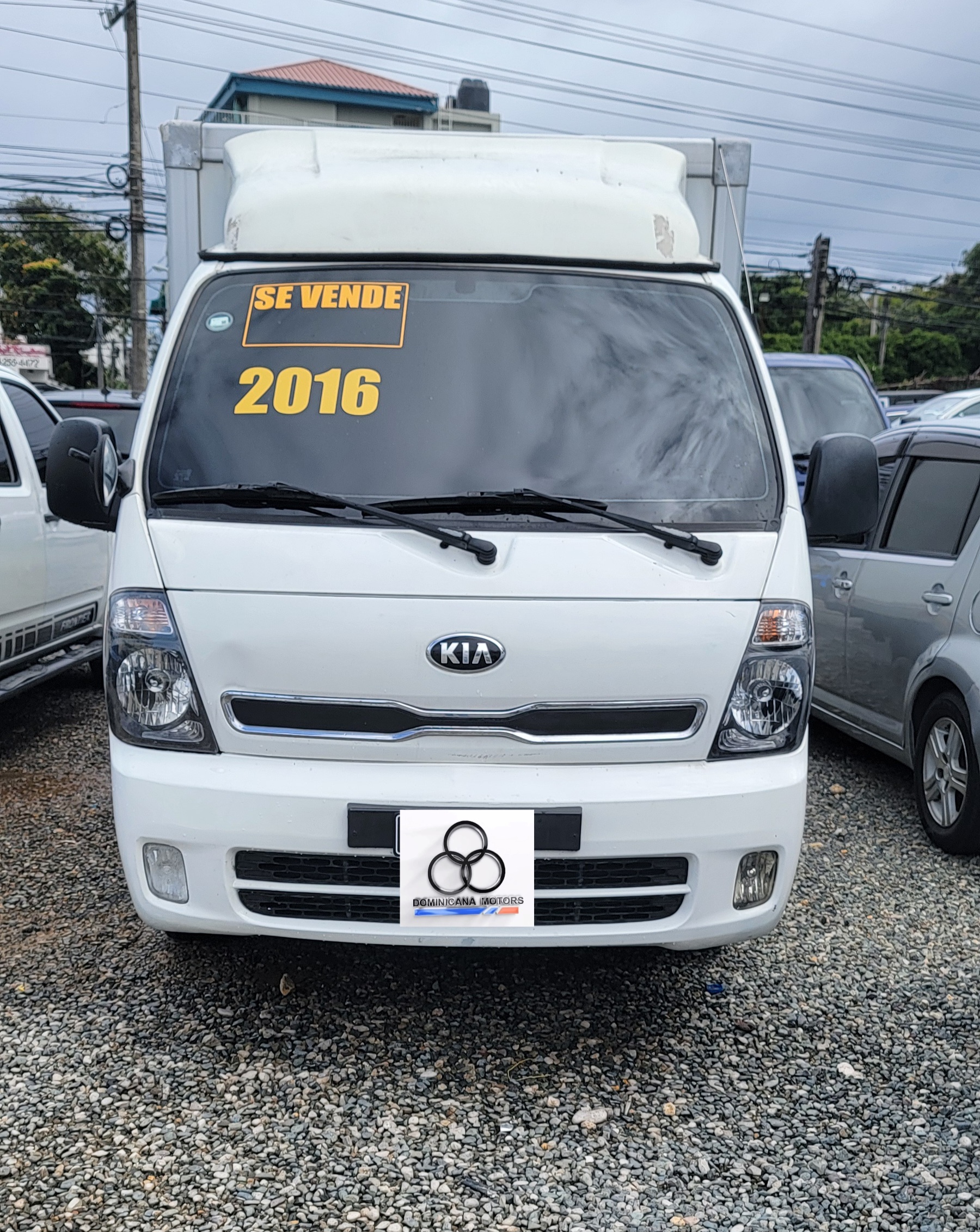 camiones y vehiculos pesados - KIA BONGO CON FURGON  2016 1