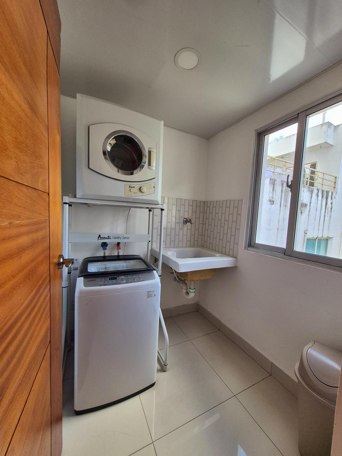 apartamentos - Alquilo Apartamento amueblado en Urb. Fernandez 6