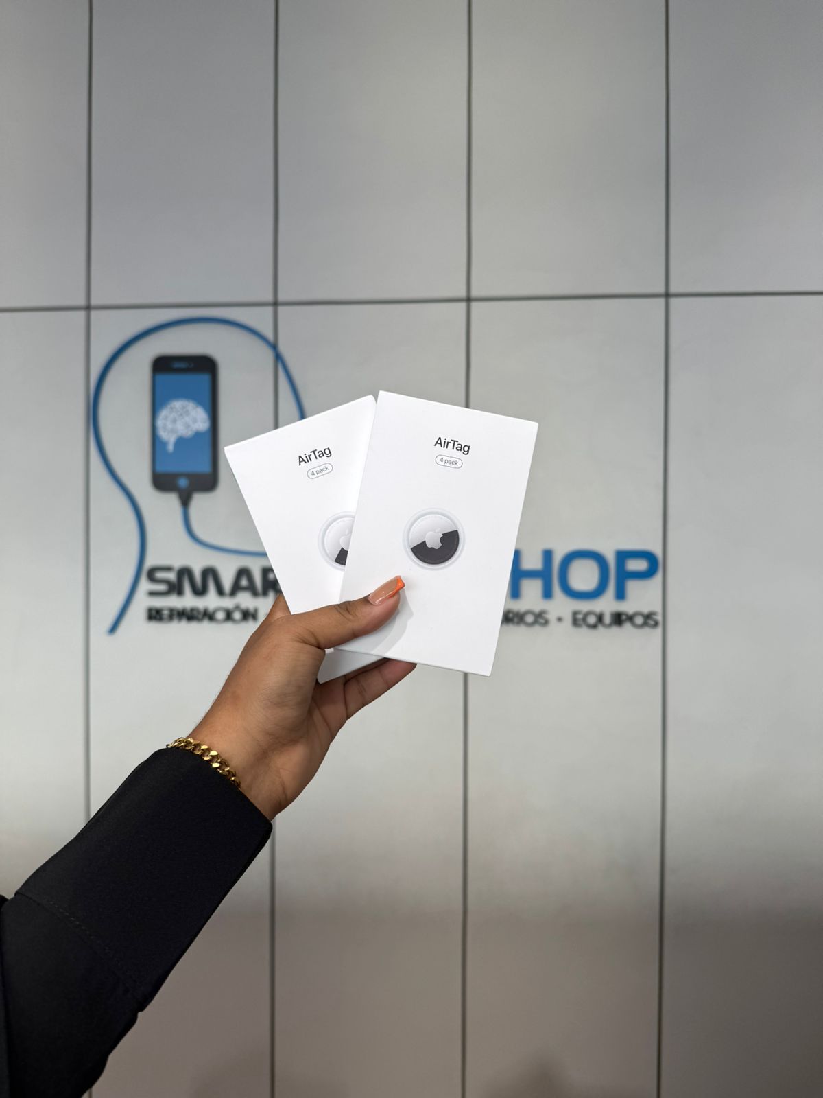 otros electronicos - PAQUETE DE 4 LOCALIZADORES AIRTAG APPLE SELLADO 