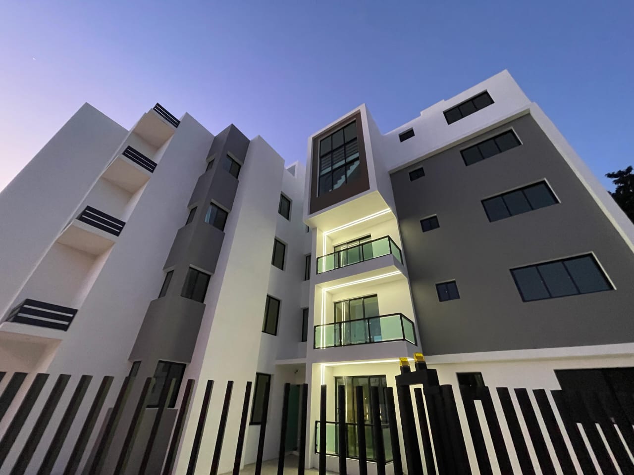 apartamentos - APARTAMENTO EN VENTA PROXIMO A EL DORADO. 0