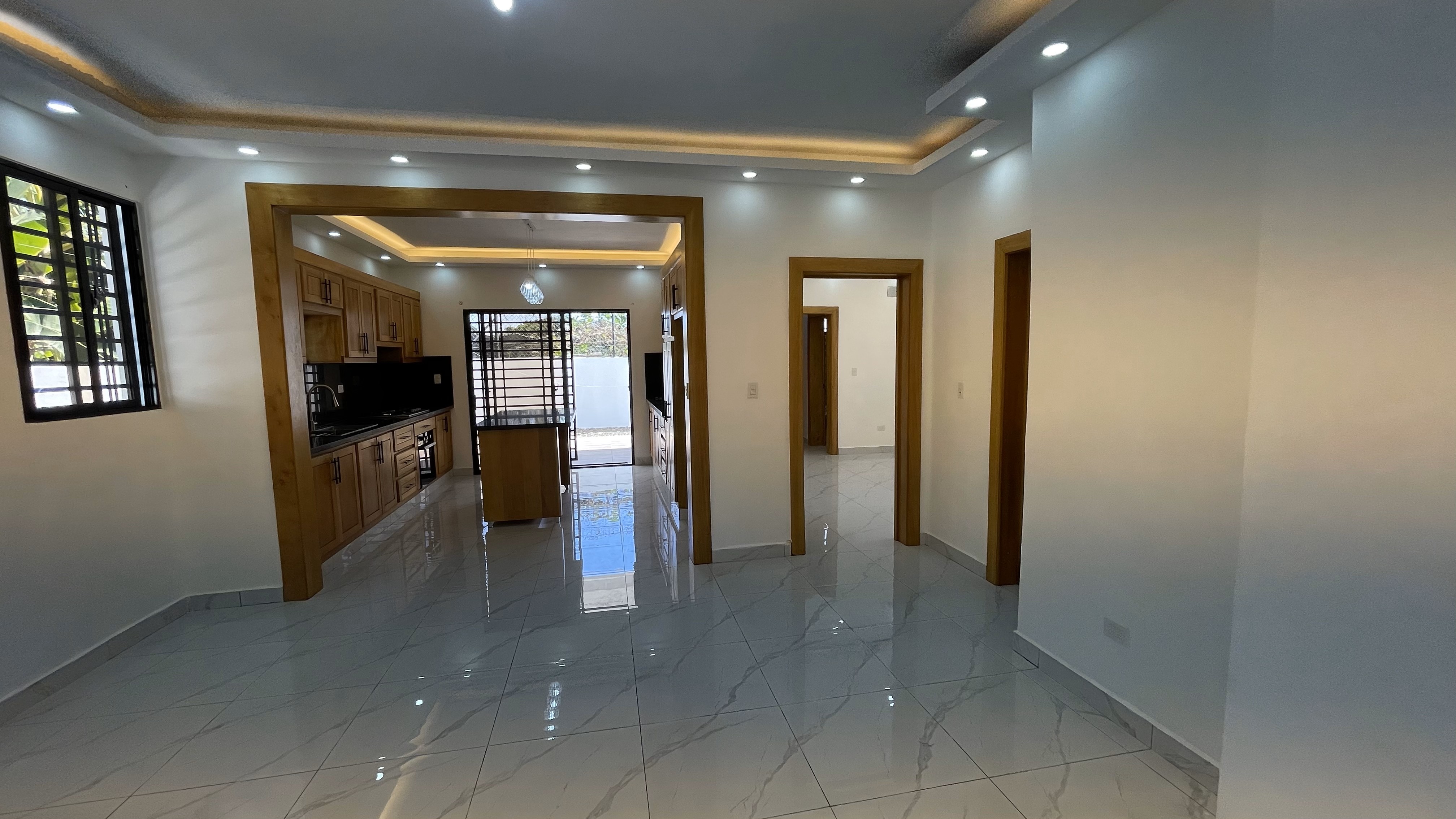 casas - MODERNA CASA EN VENTA EN SANTIAGO. 3