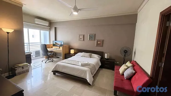 apartamentos - Amplio apartamento en torre familiar en Urb. Real 5
