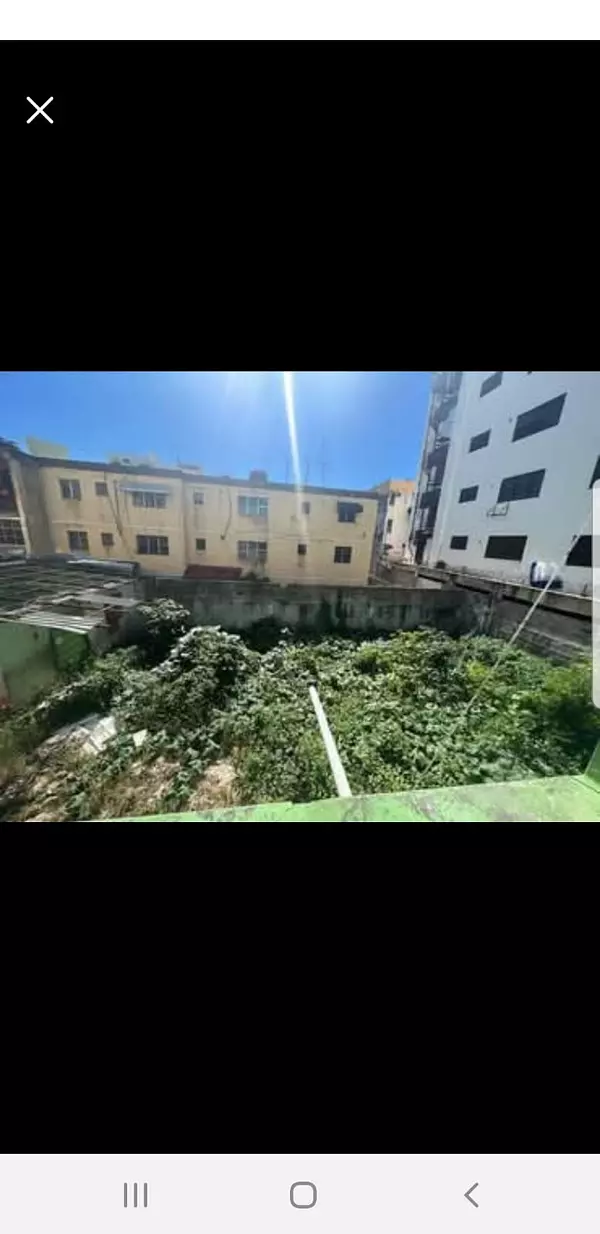 solares y terrenos - Vendo casa en renacimiento 8