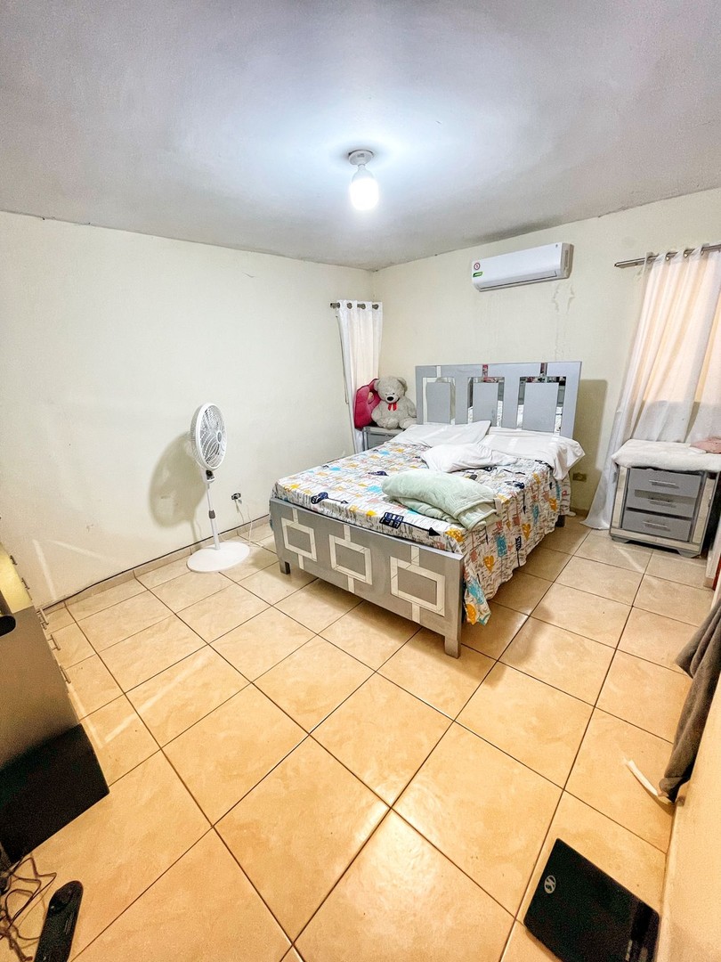 apartamentos - Apartamento en Venta, Altos de Arroyo Hondo II RD$5,000,000
- Piso 2
- 116mt2
-  6