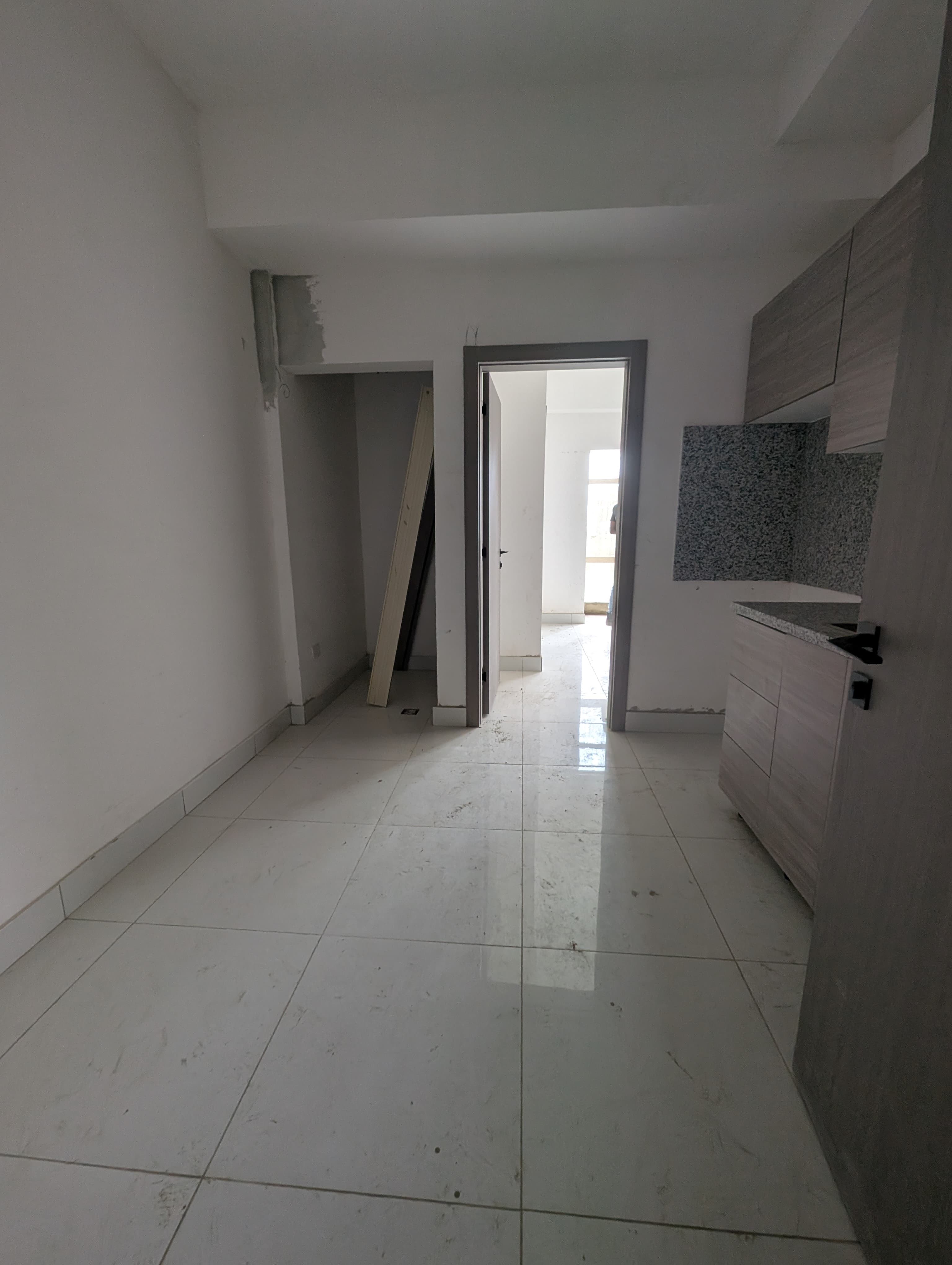 apartamentos - Se vende apartamento en construcción, a pasos de la PUCMM, en el sector La Julia 6