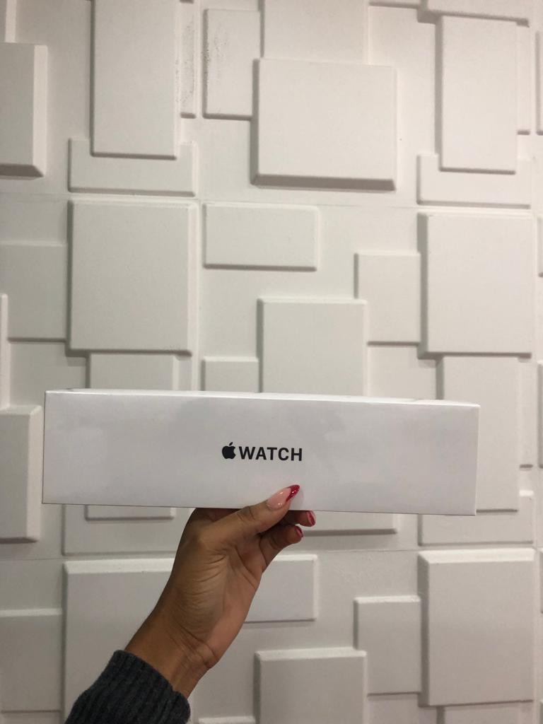 celulares y tabletas - Apple Watch SE 44mm sellado Gps  0