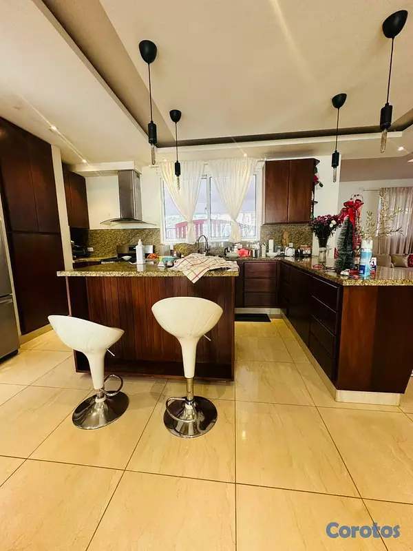 casas - CASA EN VENTA - SANTIAGO. 12