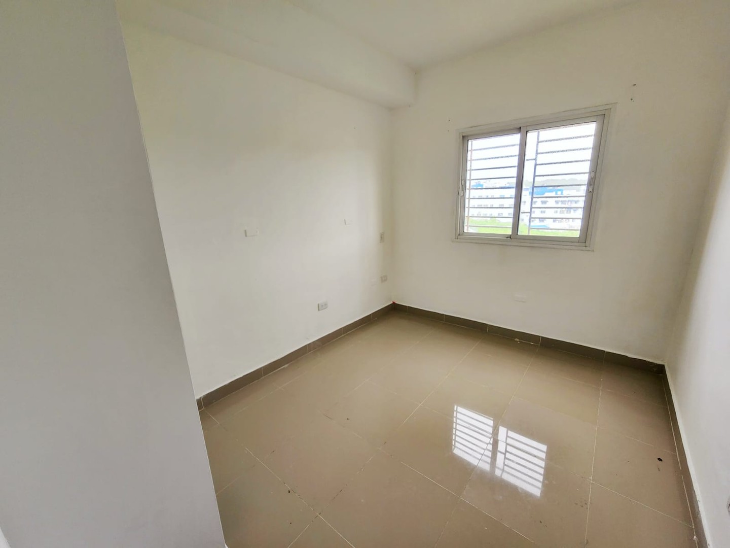 apartamentos - Apartamento con terraza en venta, Av.Jacobo Majluta USD$75,000

 6