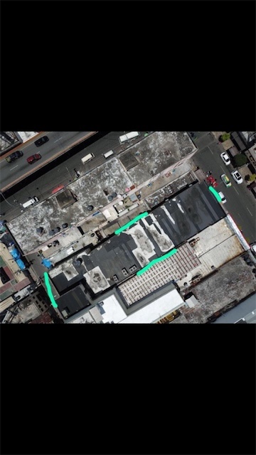 oficinas y locales comerciales - Venta de edificio en la avenida Duarte Distrito Nacional cerca de tiendas 