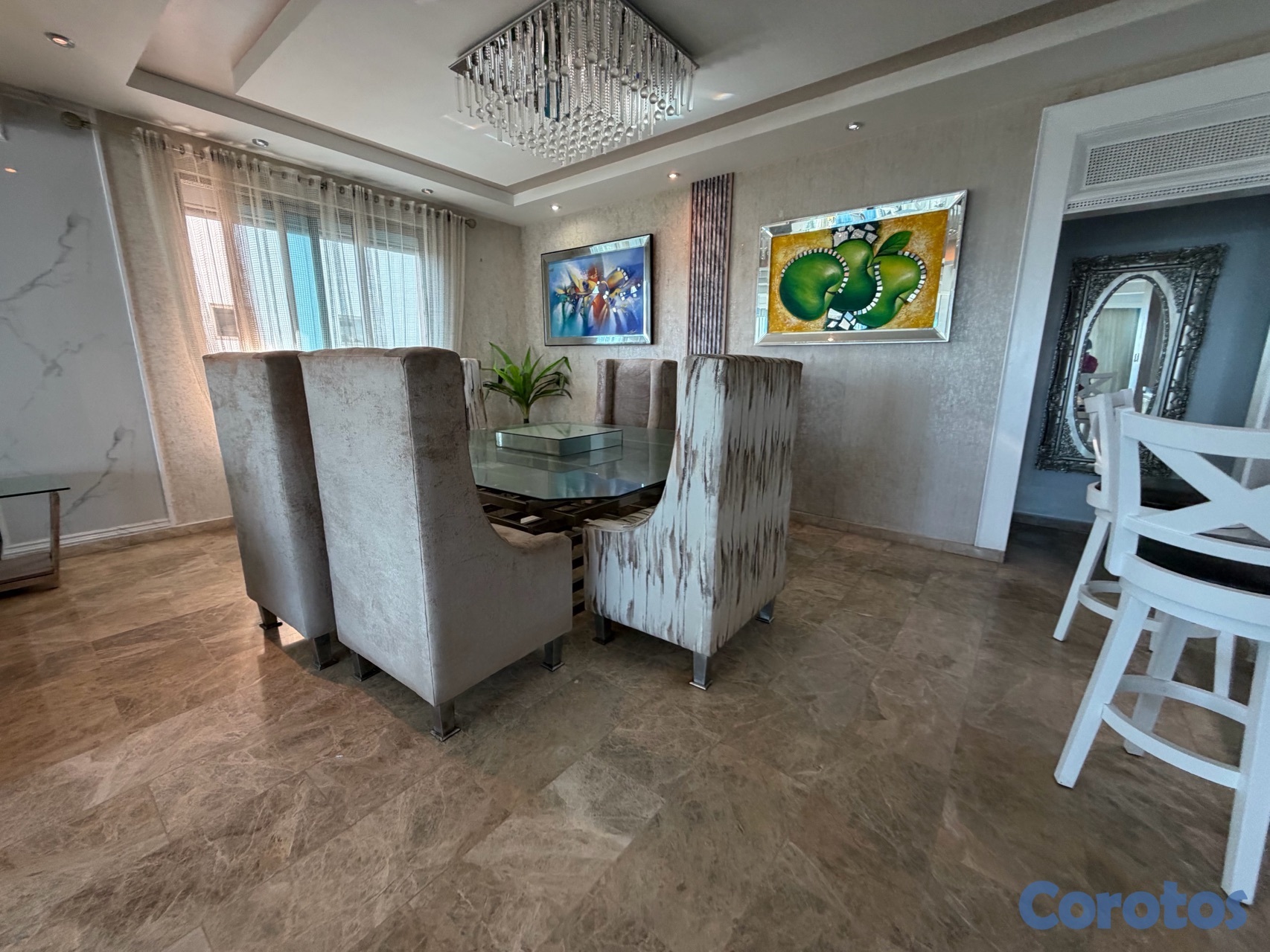 apartamentos - vendo los cacicazgos piso 12 próximo a la anacaona tres hab con baño tres parque 7