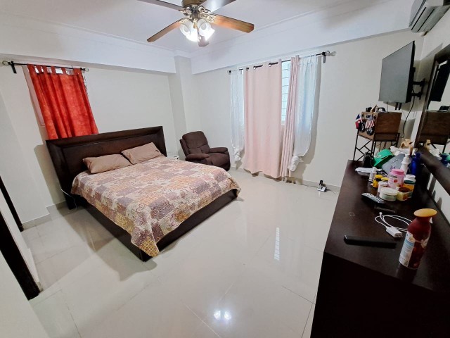 apartamentos - Vendo 2da con Terraza en el Millon 1