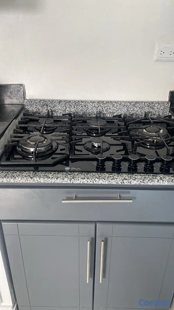 electrodomesticos - Mueble en hidrofugo con estufa empostrada,fregadero, despensa.  
 4