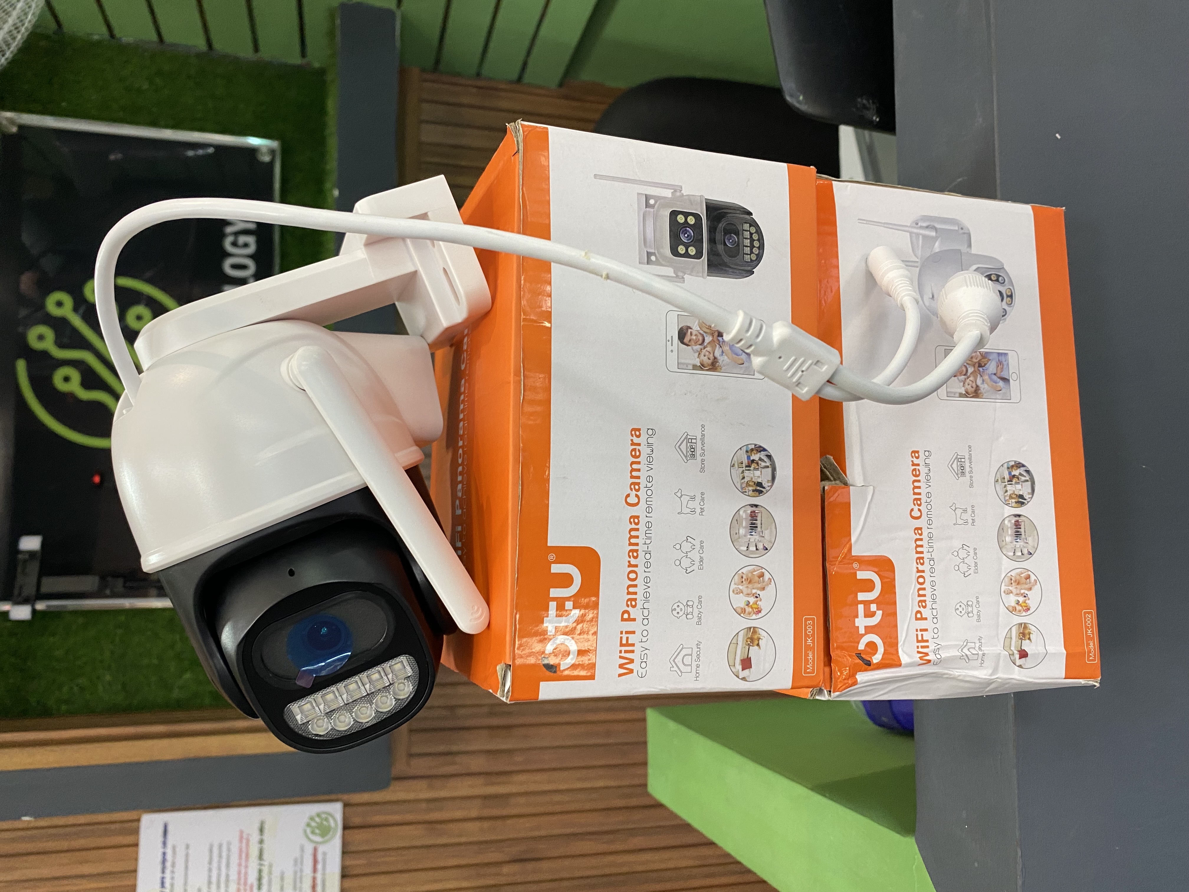 camaras y audio - camara. 360  Wifi disponible  2
