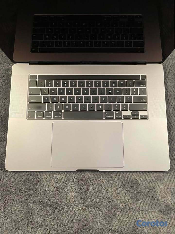 computadoras y laptops - MacBook Pro 2019 A2141 Core Intel i9 oportunidad 9