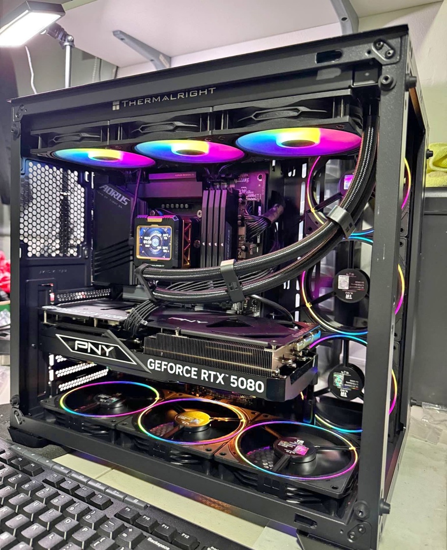 computadoras y laptops - Pc Gaming. RTX 5080, i9-14900k, 64GB DDR5, 2TB M2 3