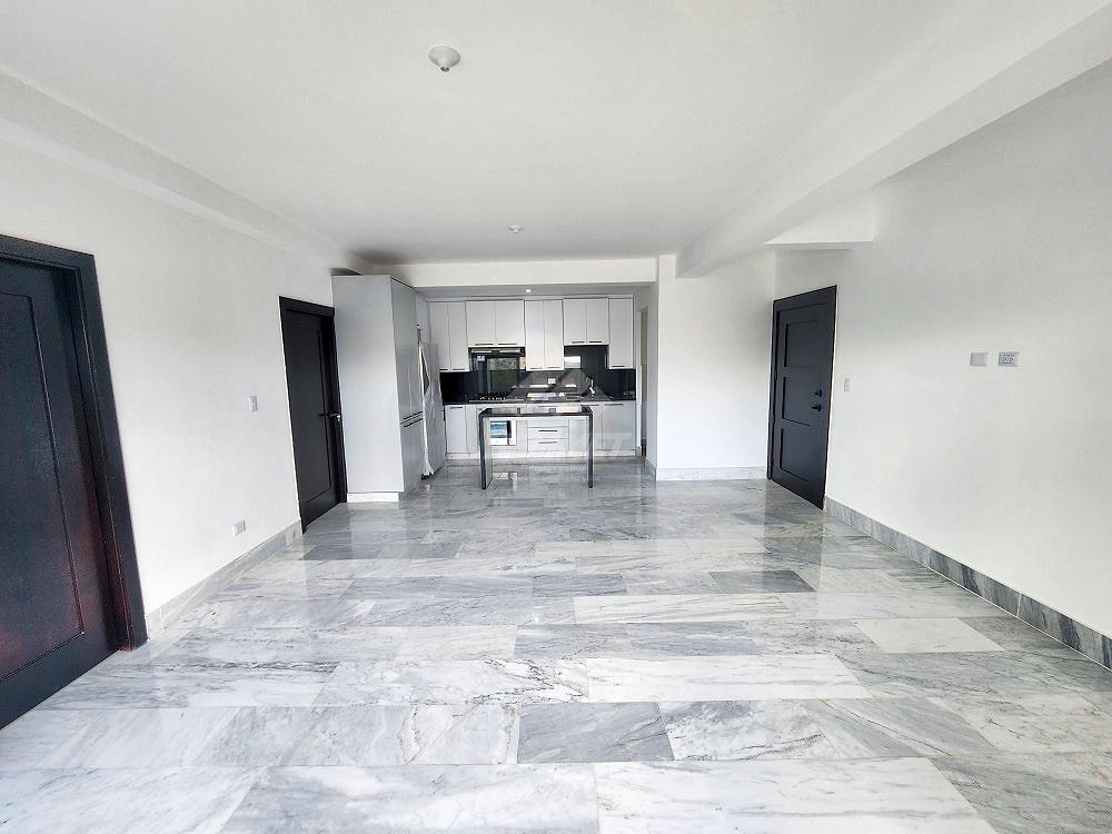 apartamentos - PISO ALTO ASCENSOR Y ROOFTOP CON PISCINA LA ESMERALDA SANTIAGO 7