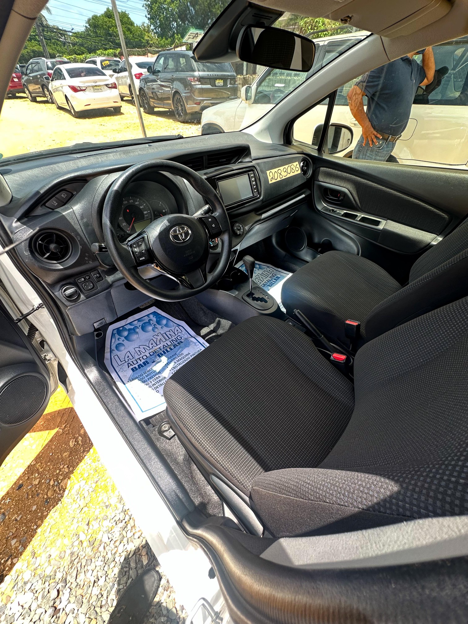 carros - TOYOTA VITZ 2019  4
