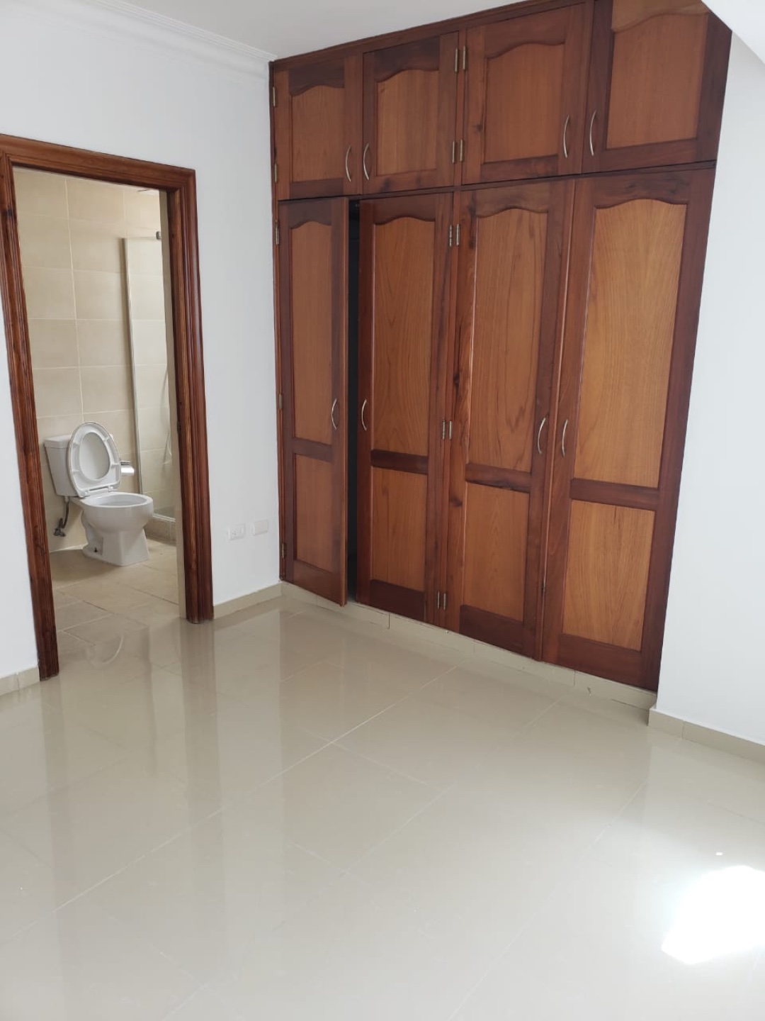 apartamentos - COMODO APARTAMENTO CON EXCELENTE UBICACIÓN EN MIRADOR NORTE 6