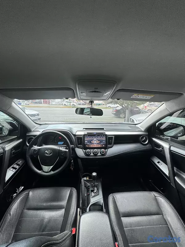 jeepetas y camionetas - Toyota Rav4 LE 2017 5
