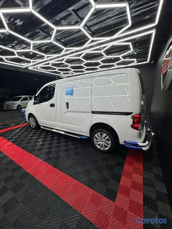 otros vehiculos - Nissan de oportunidad  4